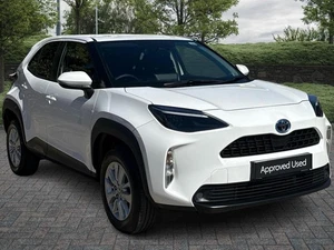 2024 Toyota Yaris 1.5 Hybrid Icon 5dr CVT Estate Hybrid Automatic - Picture 1 of 23