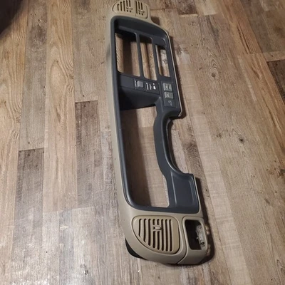 95-99 CHEVY GMC SILVERADO C/K безель приборной панели приборная панель датчик Speedo желтовато-коричневый - Изображение 1 из 4