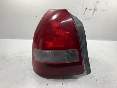 Luz trasera izquierda hb 99-00 honda civic 3 puertas Foto 1 de 4