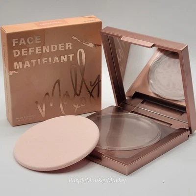 Mally Beauty XO Face Defender Matifiant  UNIVERSAL  .46 oz  Compact  W/ Sponge - Image 1 of 4