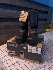 Kids Snow Boots - Picture 1 of 3