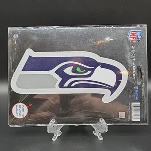 Calamita fustellata Seattle Seahawks 7,5" grande auto casa frigo NFL calcio paraurti - Foto 1 di 10