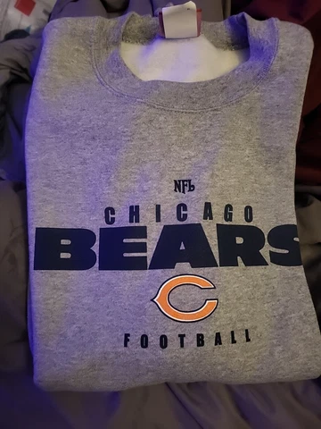 Vintage '06 Official NFL Chicago Bears Sweater Cover
