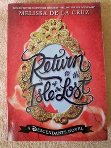 Disney Descendants Return to the isle of Lost Book - Picture 1 of 4
