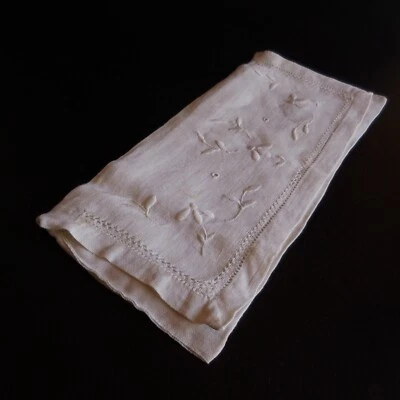 Trousse lin blanc broderie fleur dentelle Art Déco Nouveau table France N7208  - Photo 1/4