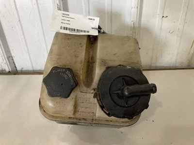 Depósito de dirección asistida Freightliner CASCADIA izquierda/conductor - usado Foto 1 de 4