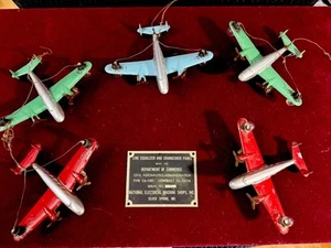 5-1930’s Die Cast Toy Airplane Hubley 182913 U.S.N. 3-B-4 Part Of A Aeronautics - Picture 1 of 12
