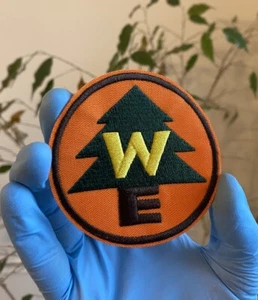 Outdoor Living Hiking East West Tree Sign Embroidered Iron On Sew On Patch NEW - Picture 1 of 2