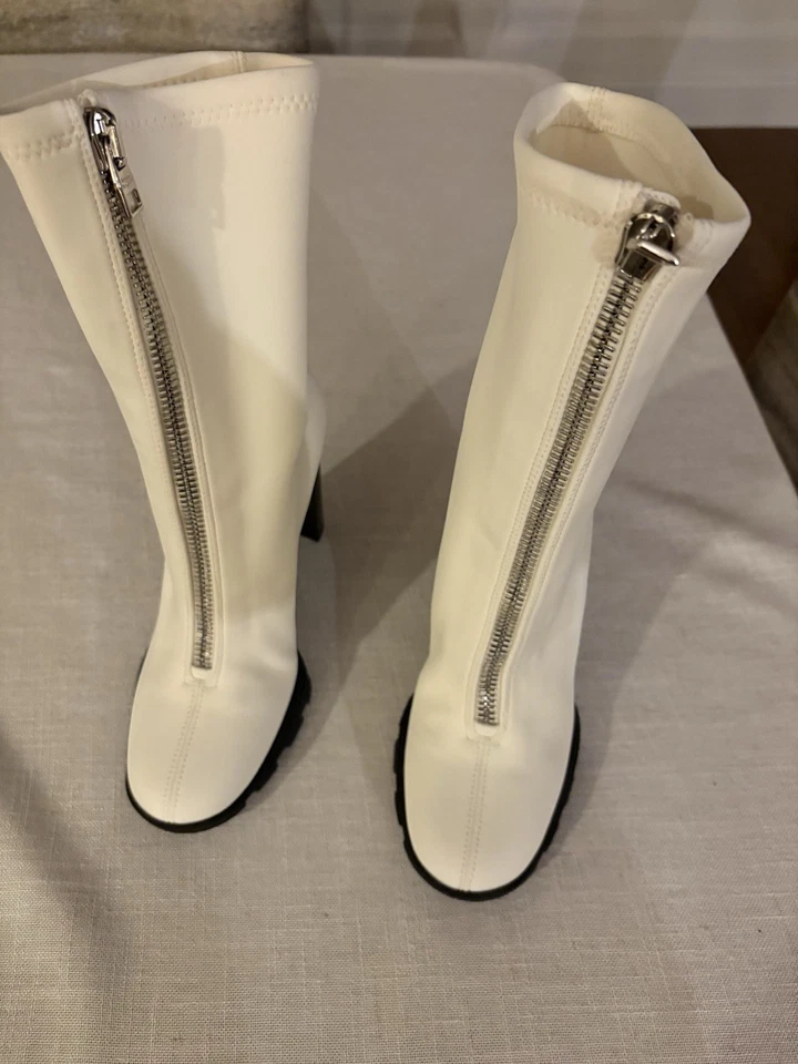 Alexander McQueen Scubba Boot White Women's Size 6 - Image 1 of 4