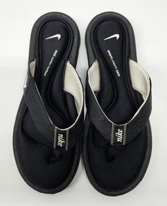 NIKE Comfort Footbed Women Sz 10 M Black White Cushioned Thong Flip Flop Sandals - Picture 1 of 7