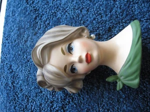 Napkoware-Kopfvase-Dame-C7293-6" groß-blaue Augen-grünes Kleid-1950er-60er - Bild 1 von 5