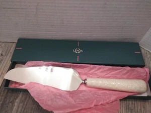 Vintage Lenox Wedding/Prom Cake SERVER ( NEW) - Imagen 1 de 7