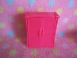 Dollhouse Kids Pink Plastic Closet Doors Open! Furniture 3 In. 3+ New! - Picture 1 of 2