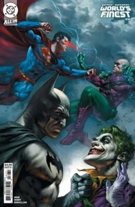 BATMAN SUPERMAN WORLD'S FINEST #39 COVER B LUCIO PARRILLO CARD STOCK DC 2025 - Picture 1 of 1
