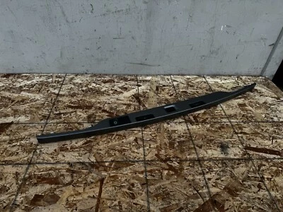 ОРИГИНАЛЬНАЯ РУЧКА СПУСКА БАГАЖНИКА ЗАДНЕЙ ДВЕРИ КАМЕРЫ RANGE ROVER EVOQUE L538 (2012-2015) - Изображение 1 из 4