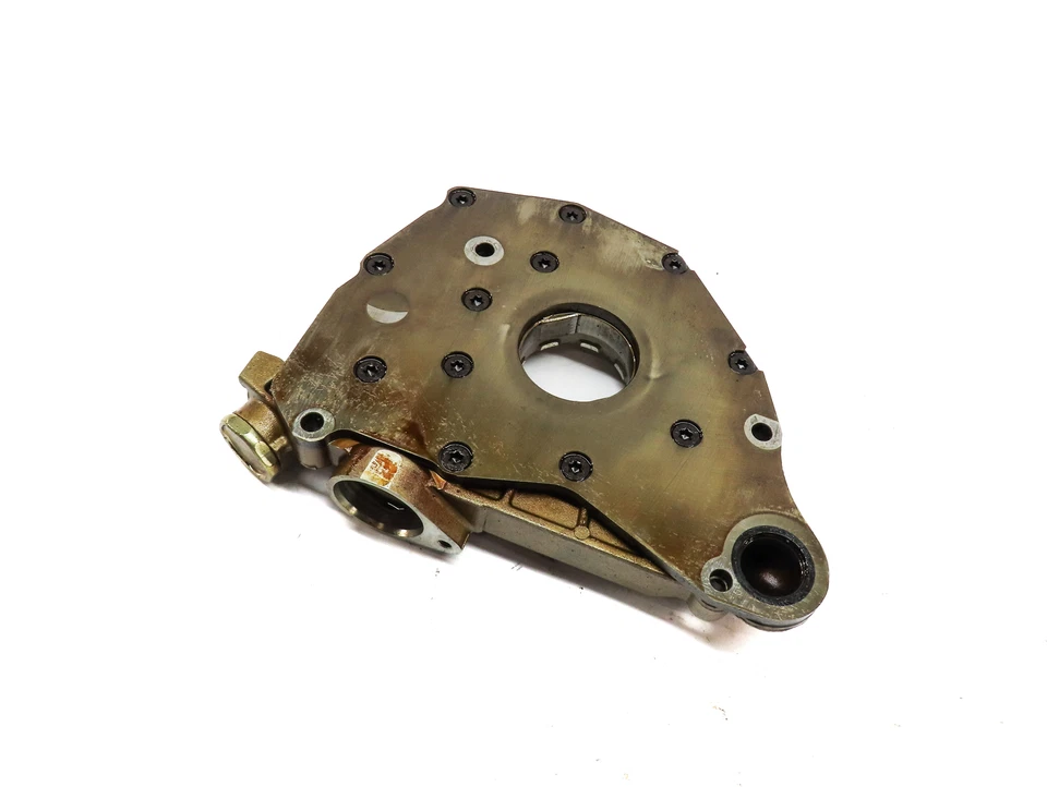 Land Rover LR3 2008 (L319) 4,4 L (Jaguar) bomba de aceite de motor Foto 1 de 4