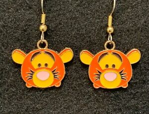 TIGGER Earrings Disney Stainless Hook New Duo (C) Tsum Pooh Bear Friend Tiger 