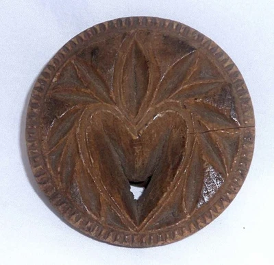 Antique Deep Carved Wood Butter Print Heart Radiant Leaf Design Flat-Knob Handle - Image 1 of 4