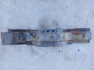 1981 86 1987 DODGE D350 D250 D150 V8 2WD 2X4 TRANSMISSION CROSSMEMBER MOUNT 727 - Picture 1 of 3