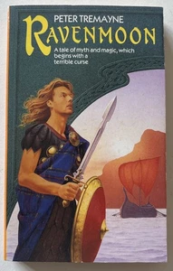 Ravenmoon - Peter Tremayne - PB 1989 - Adventure Fantasy Ireland - Picture 1 of 4
