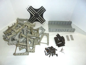 JUEGO CABALLETE TRENES LIONEL, VÍA CRUZADA, PUENTE VIGA ACERO O CALIBRE VINTAGE POSGUERRA - Imagen 1 de 1