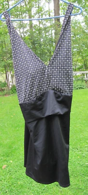 Traje de baño Lands End para mujer talla 24W estampado negro sin cables Foto 1 de 4