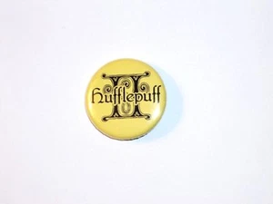 Harry Potter Button Pin- #03 Hufflepuff - Picture 1 of 2
