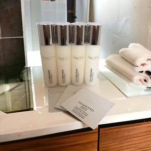 3 Diamond White Serum Intensive Lightening Corrective Treatment 2mL Samples - Picture 1 of 13