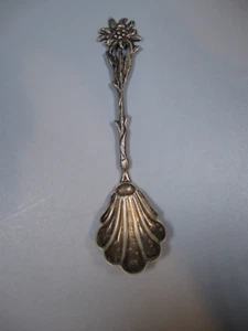 Versilbert Spoon Clamshell Sugar Silverplate? - Picture 1 of 6