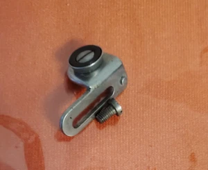 Vintage Singer 201-2 Sewing Machine parts bobbin rewind thread guide (n73m p2) - Picture 1 of 2