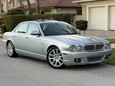2008 Jaguar XJ XJ8 - 1 владелец с новый - шикарный XJ - 64K миль - Изображение 1 из 4