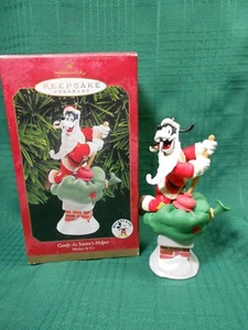 Hallmark Ornament Goofy As Santa's Helper Mickey and Co. - Picture 1 of 7