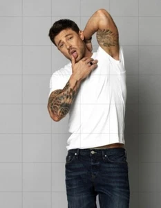 DUNCAN JAMES - BLUE - 10" x 8" Handsome Colour Portrait Photograph - Imagen 1 de 1