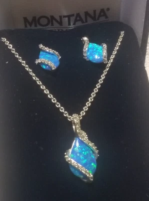 Montana Silversmiths Turquoise Opel Stone Jewelry Set Crystal Frame W Box Nice - Image 1 of 4