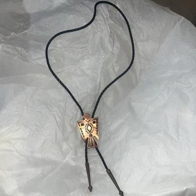 Corbata Bolo. Vintage. Campana de cobre Foto 1 de 4