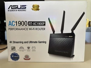 ASUS RT-AC1900P Dual-Band Wi-Fi Gigabit 1000 Mbps Bezprzewodowy router do gier AiMesh - Zdjęcie 1 z 3