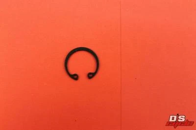 NOS HONDA NX50M XL600R INNER CIRCLIP (24MM) PART# 94520-24000 - Изображение 1 из 4