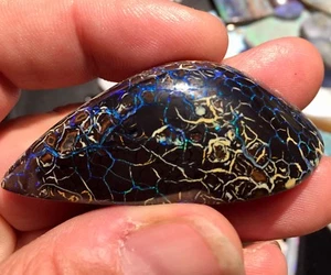 75,6ct. Unique Koroit Gemme Opale Brillant / Vif Bleu-Vert Fils Flashfire-Opals - Picture 1 of 8