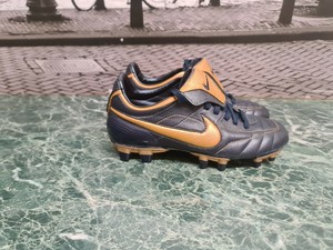 nike tiempo legend 2005
