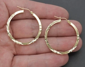Real 10k Yellow Solid Gold Shiny Diamond Cut Large Hoop Earrings 2.7gr - Picture 1 of 5