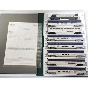 106-9010 SC-44 Charger KATO Amtrak Pacific Surfliner 8 Unit Set New - Picture 1 of 5