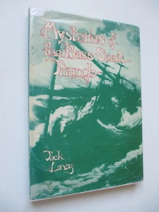 SIGNED Jack Loney MYSTERIES OF THE BASS STRAIT TRIANGLE Neptune Press SHIPPING - Picture 1 of 15