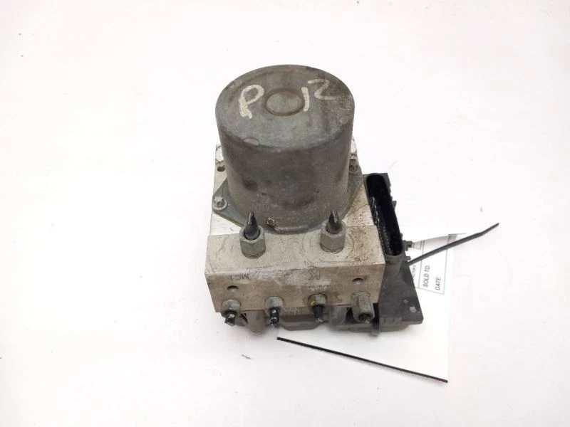 ABS de freno antibloqueo para Nissan Máxima 2011 - 2013 Foto 1 de 4