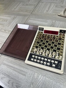 Vintage Tandy Computerised Portable Chess 60-2160 Tested Working No Manual - Picture 1 of 7