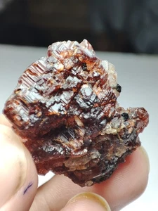 Spessartine Garnet Gemmy Crystal Having Nice Terminations-Pak. - Picture 1 of 10