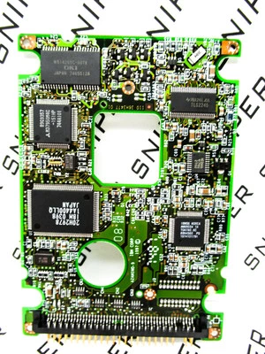 PCB - IBM Travelstar 4090MB DTCA-24090 IDE 00K0374 Laptop Hard Drive F03057_ - Image 1 of 4