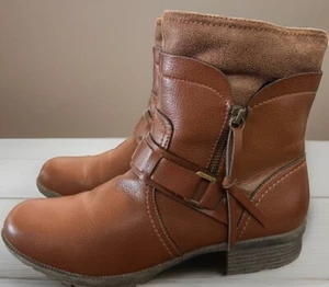 Clarks Womens Riddle Avant Vegan Leather Comfort Biker Boho Ankle Boots 8.5M - Picture 1 of 11