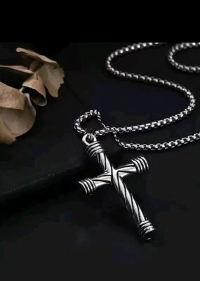 Coleira Para Hombre con Colgante de Cruz Cadena con Crucifijo Joyería de Moda  - Imagem 1 de 4