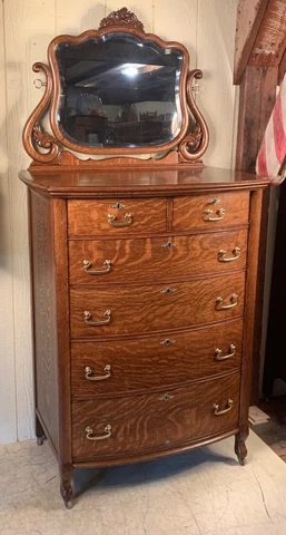 Antique Oak Widdicomb Furniture Co. Oak Chest of Drawers with mirror Cover