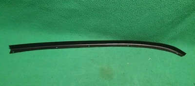 For Jaguar Mk2 S-type Daimler Sovereign Right Hand C Post Seal Retainer BD10664 - image 1 of 4